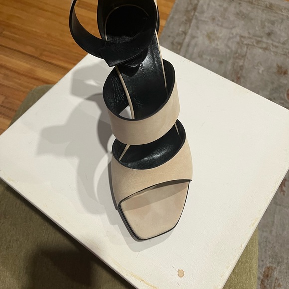 Balenciaga Sandals - Picture 2 of 3